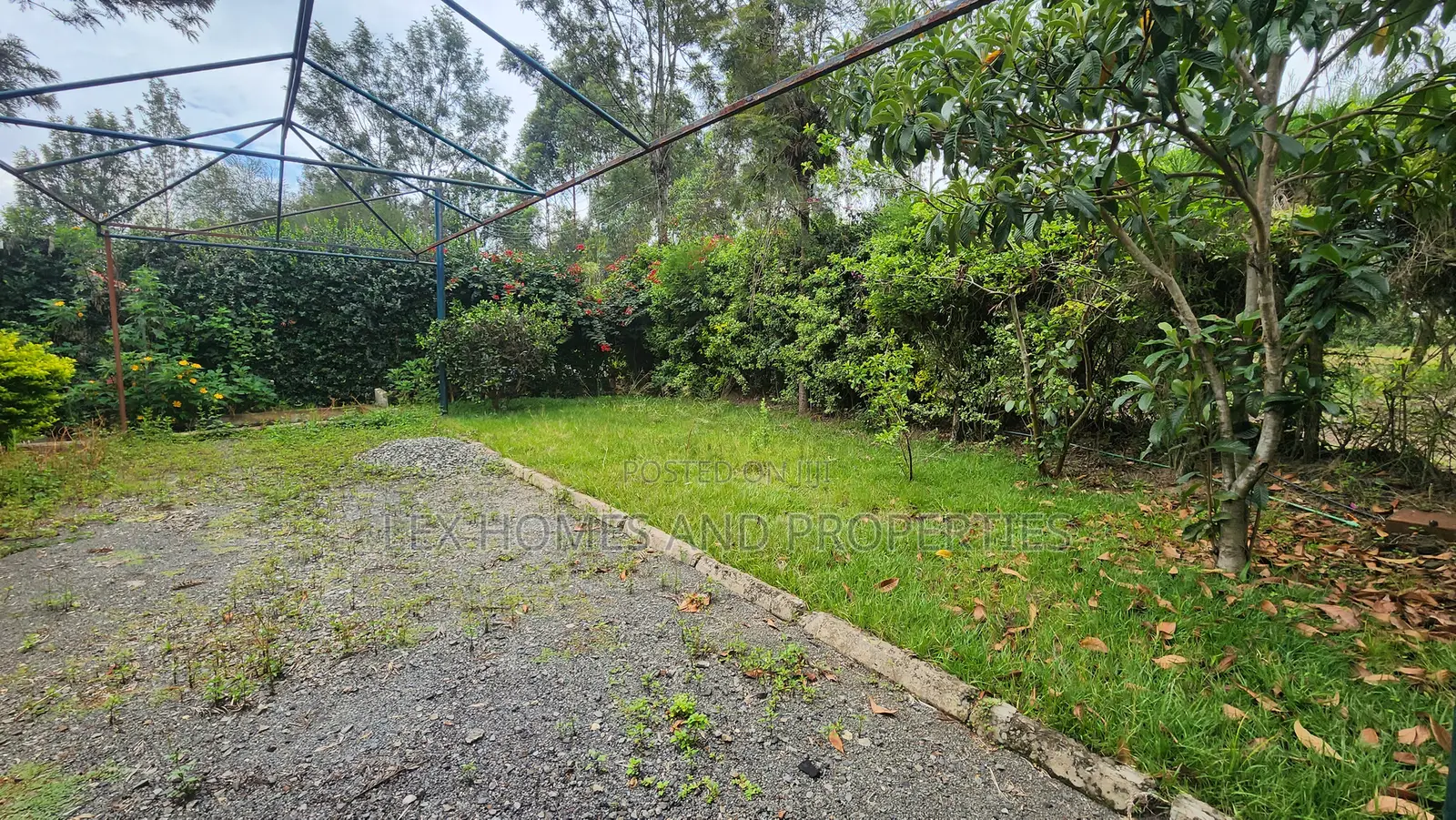 4bdrm Bungalow in Nkoroi for rent