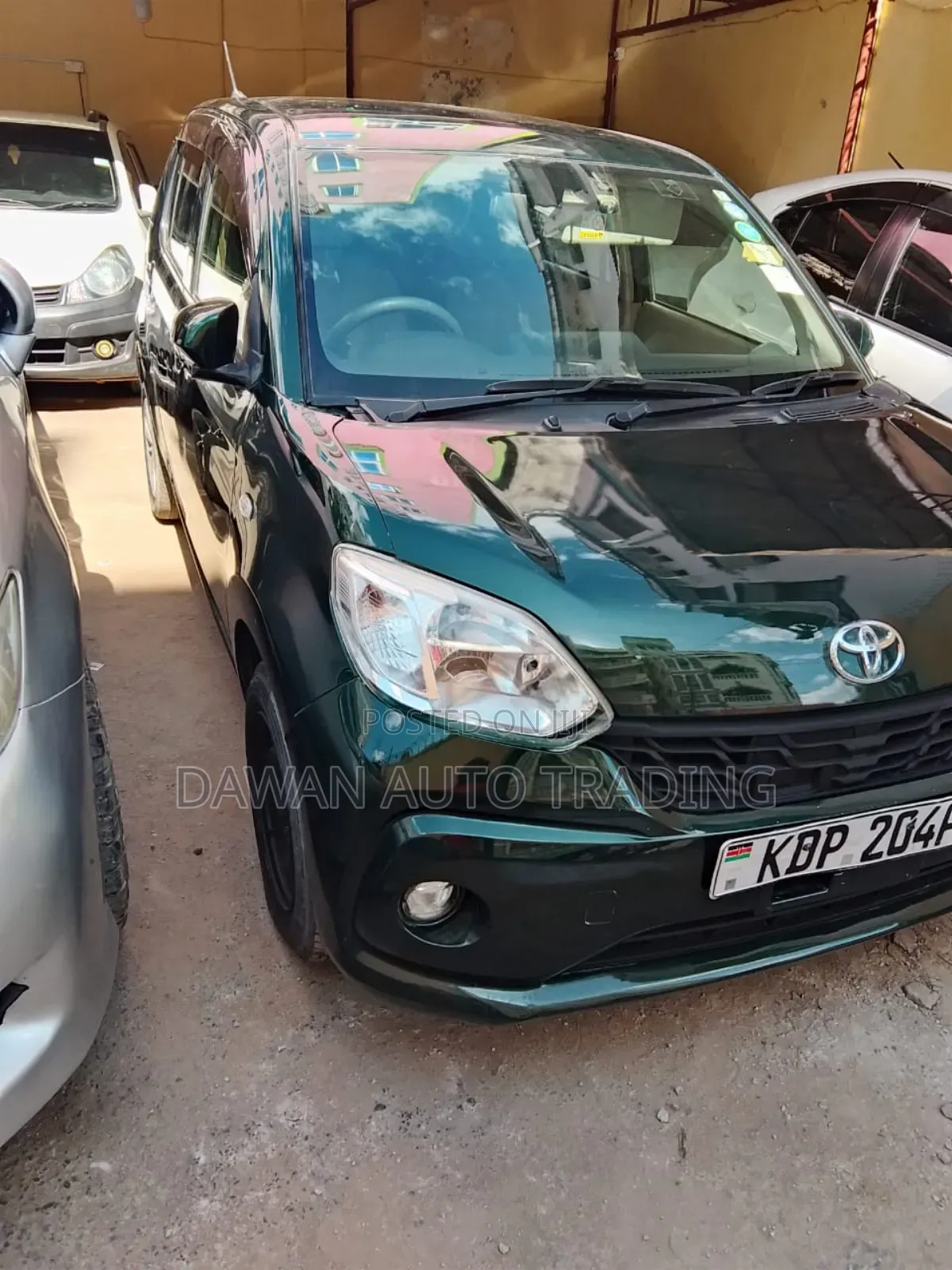 Toyota Passo 2016 Green