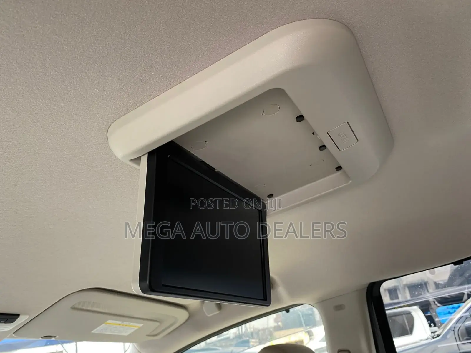Nissan Serena 2018 Gray
