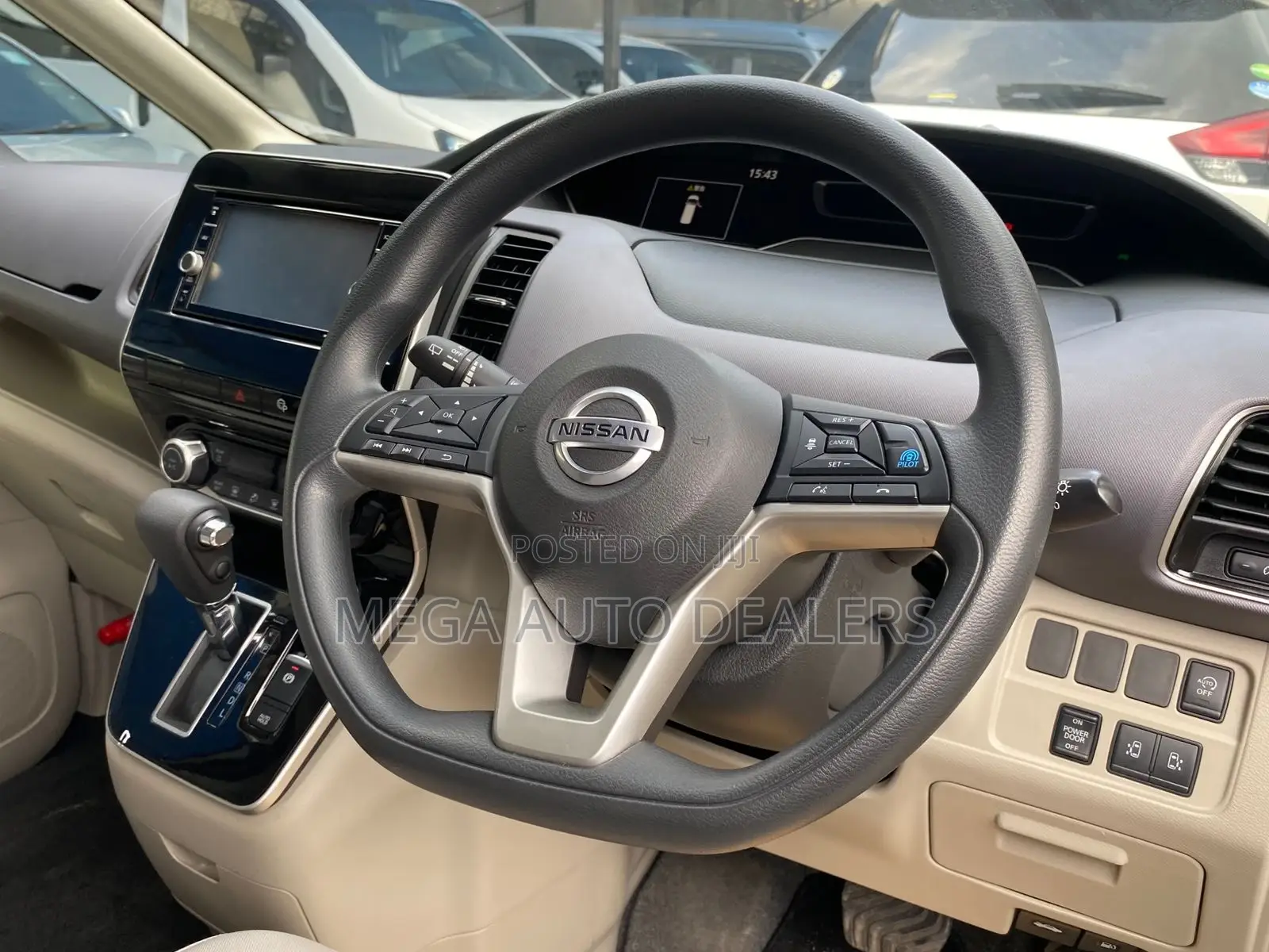 Nissan Serena 2018 Gray