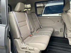 Nissan Serena 2018 Gray