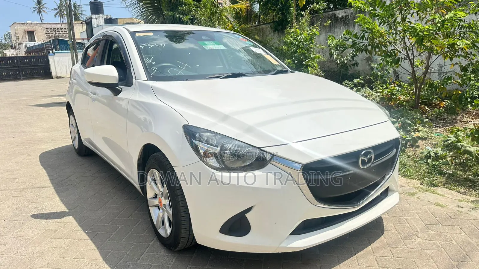 Mazda Demio 2018 White