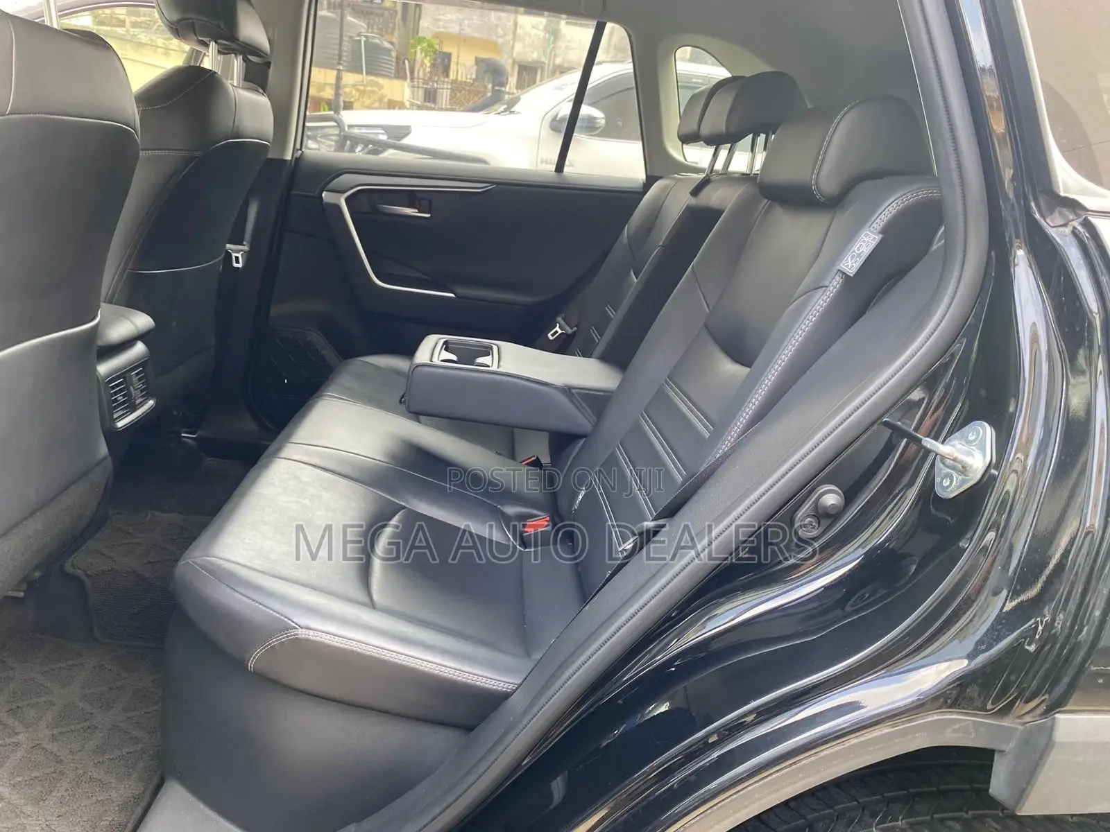 Toyota RAV4 Hybrid 2019 Black