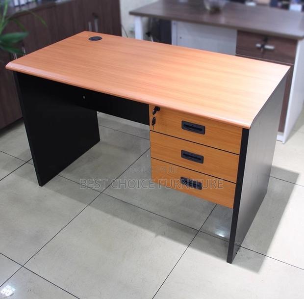 Office Desk; 1.6m Wood Modern Office Computer Desk - thumbnail 5