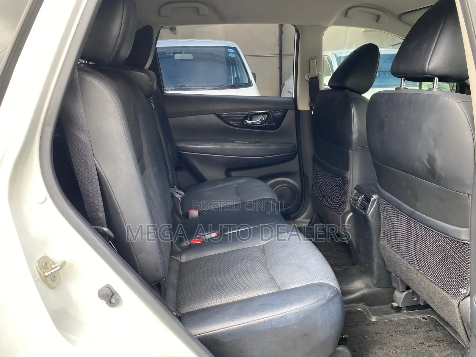 Nissan X-Trail 2018 White