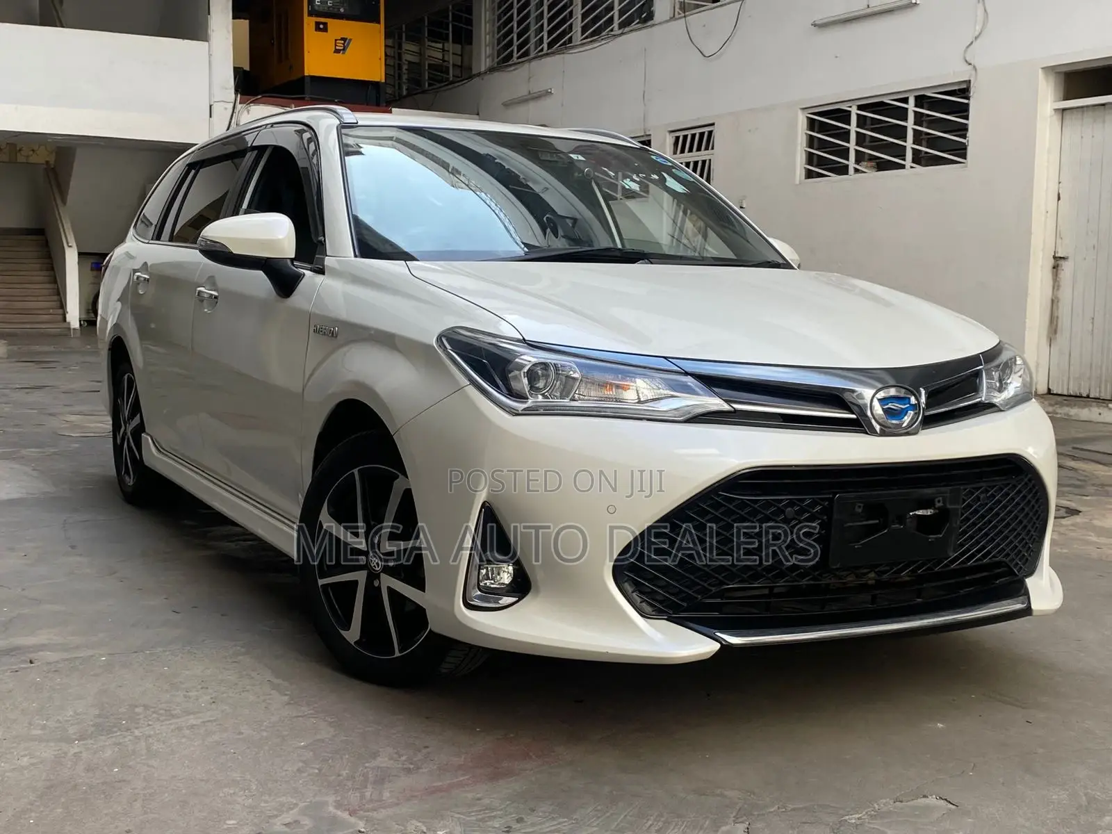 Toyota Corolla Fielder 2019 White