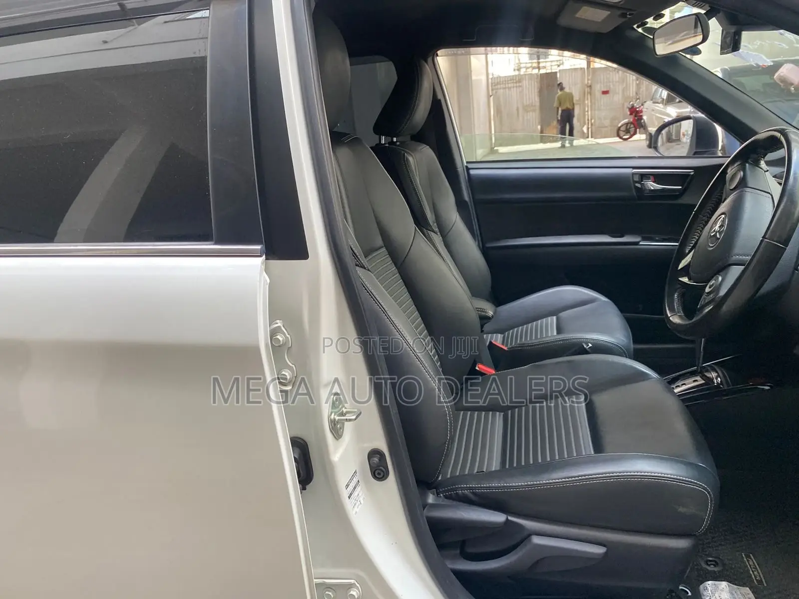 Toyota Corolla Fielder 2019 White