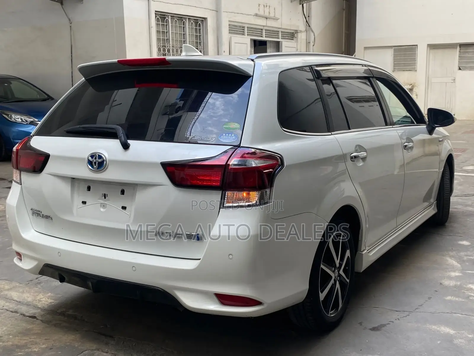 Toyota Corolla Fielder 2019 White