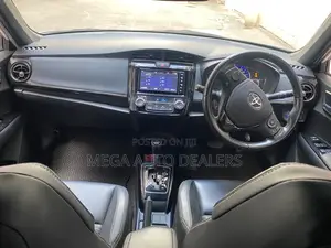 Toyota Corolla Fielder 2019 White