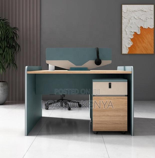 Workstation; Modern Modular Imported Staff Working Station - thumbnail 2
