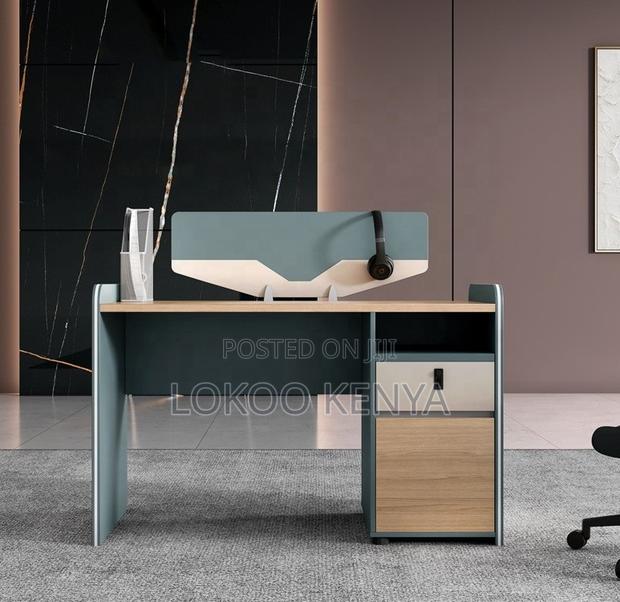 Workstation; Modern Modular Imported Staff Working Station - thumbnail 5