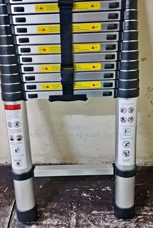 2.5m+2.5m Double Sided Telescopic Ladder - thumbnail 2