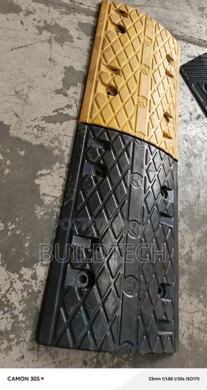 Light Duty Speed Bumps 50mm Thickness - thumbnail 2