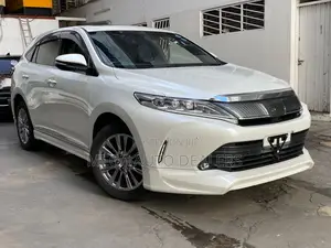 Toyota Harrier 2019 White