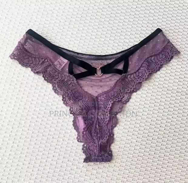 Lacey Cute Thong - thumbnail 4