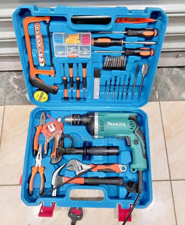 Multiple Accessories Makita 1630 Corded Toolset