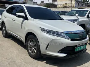 Toyota Harrier 2018 White