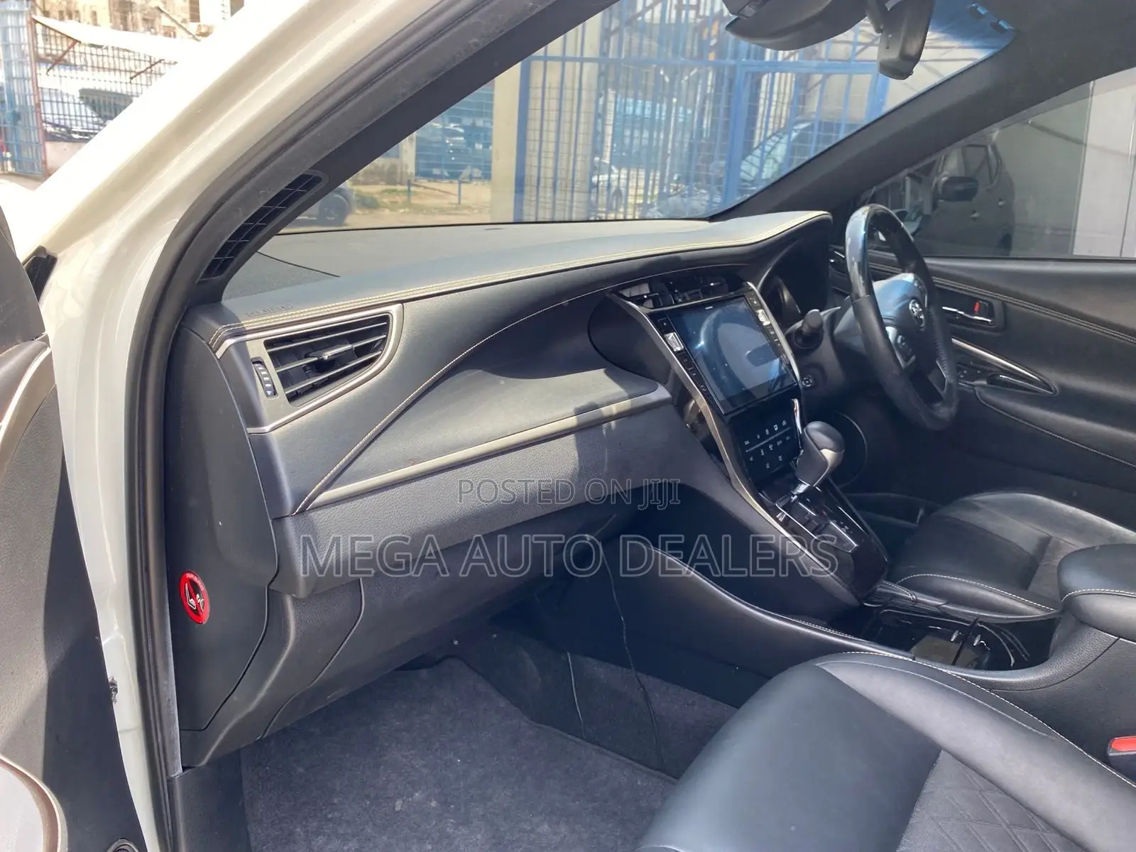 Toyota Harrier 2018 White
