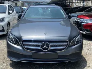 Mercedes-Benz E300 2018 Gray