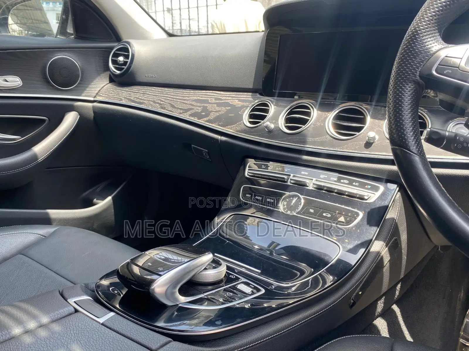 Mercedes-Benz E300 2018 Gray