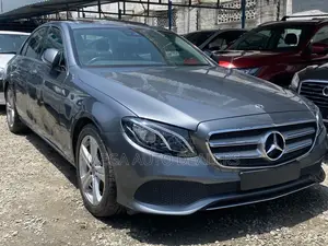 Mercedes-Benz E300 2018 Gray