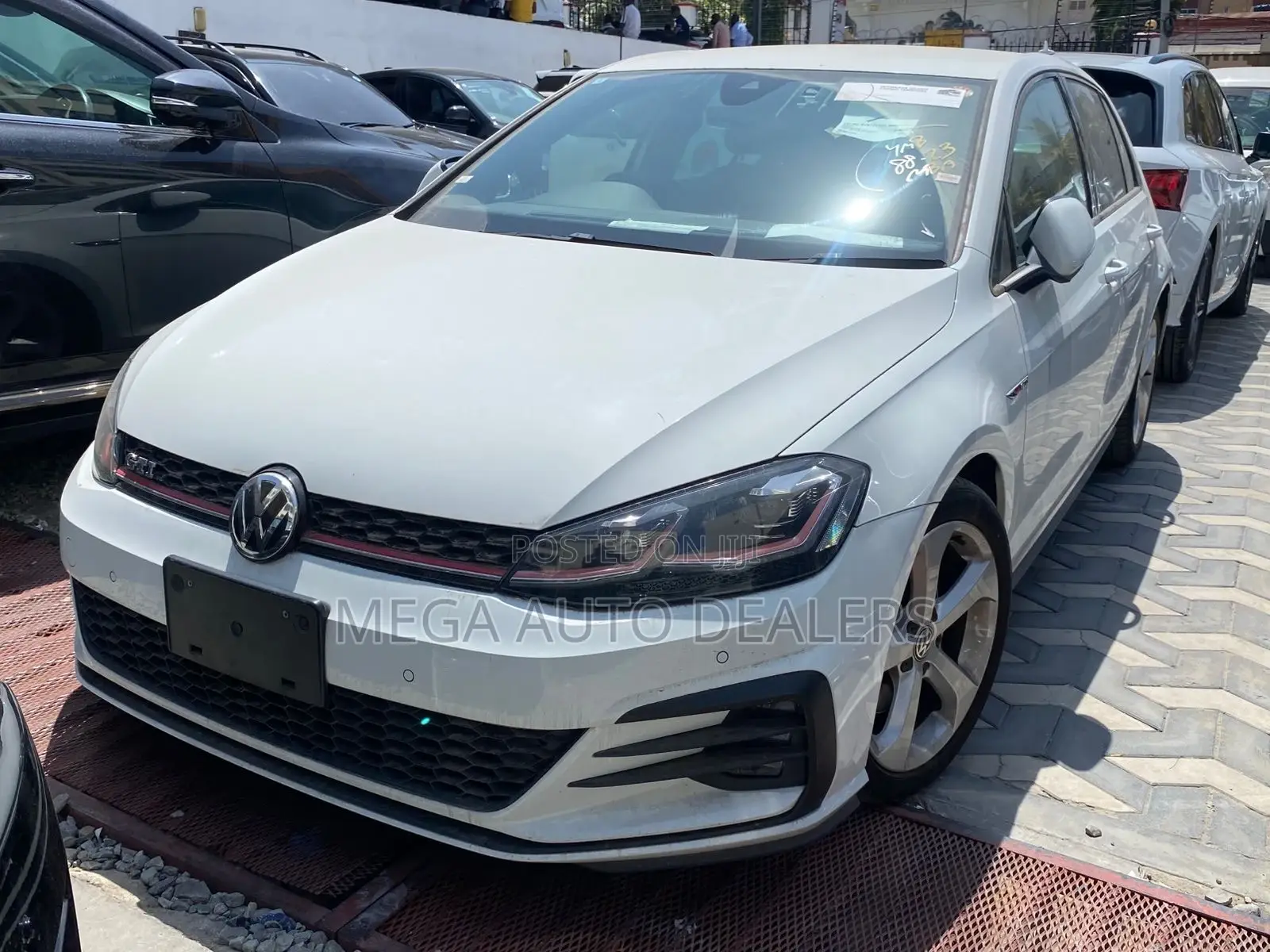 Volkswagen Golf GTI 2018 White