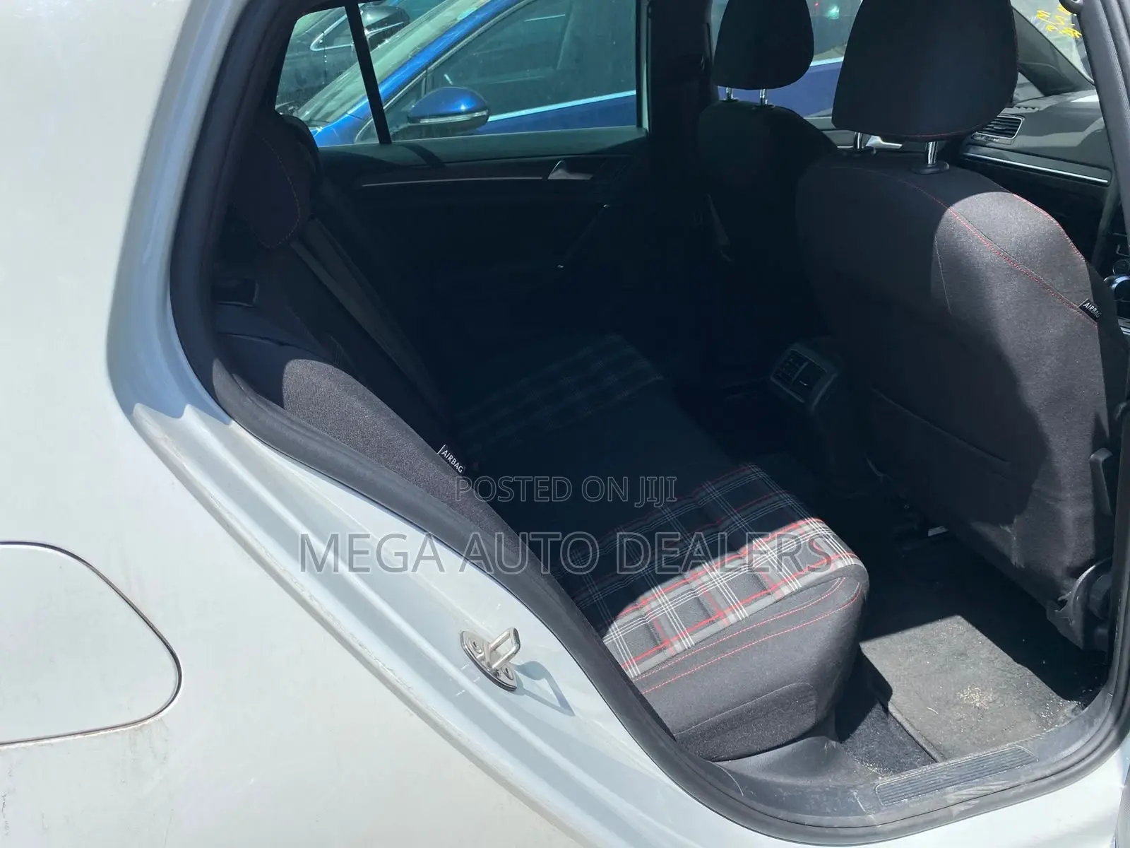 Volkswagen Golf GTI 2018 White