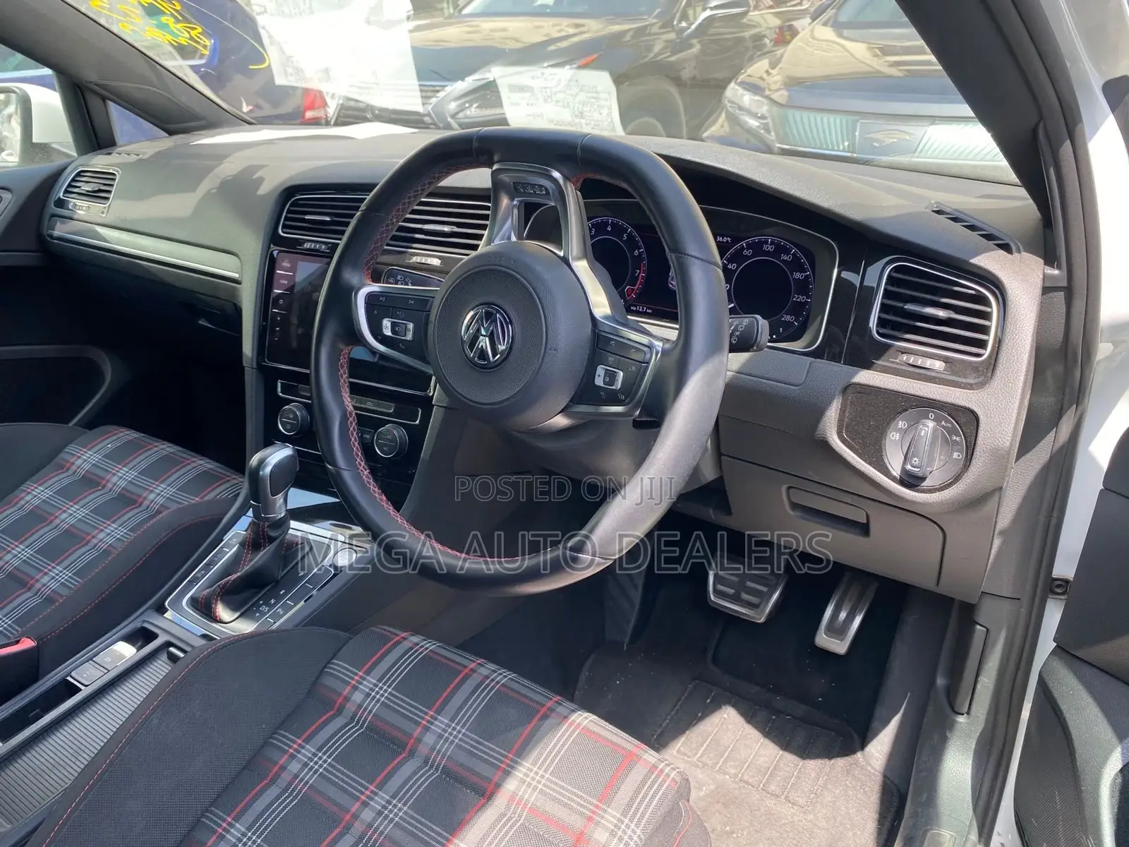 Volkswagen Golf GTI 2018 White