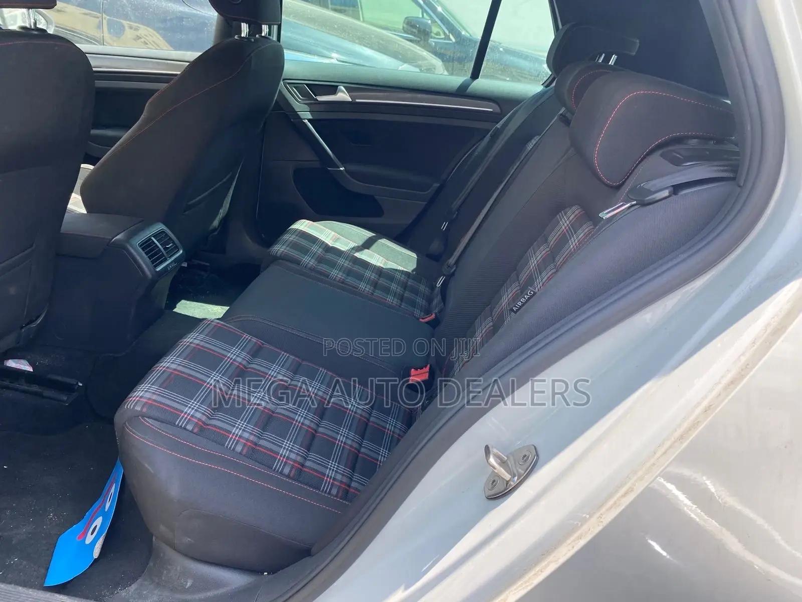 Volkswagen Golf GTI 2018 White