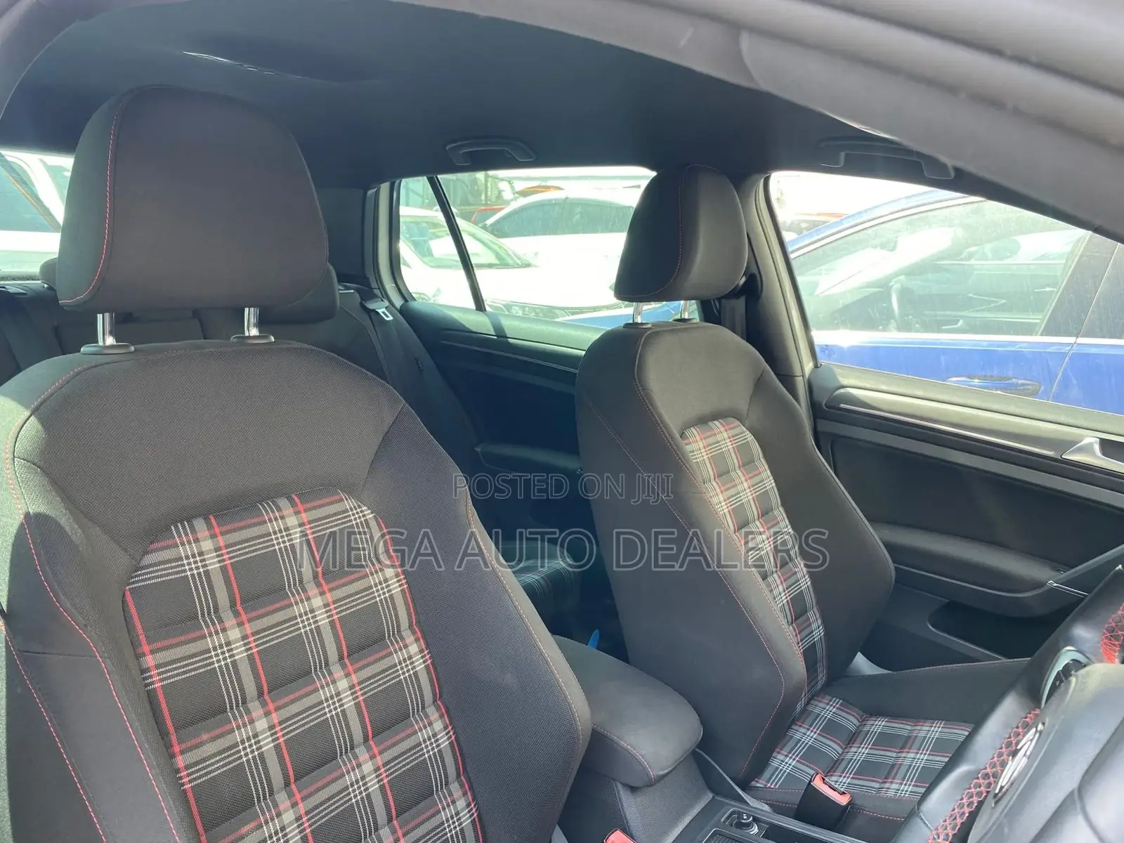 Volkswagen Golf GTI 2018 White