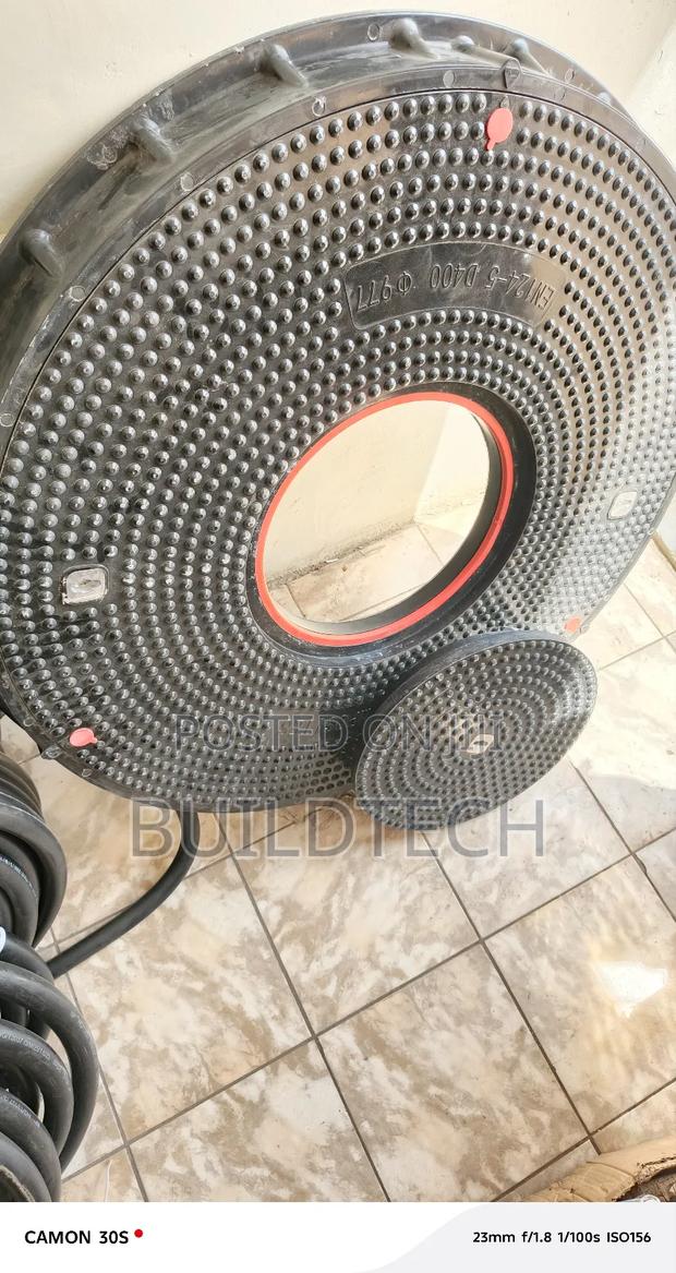 Heavy Duty Fuel Station Manhole Cover - thumbnail 2