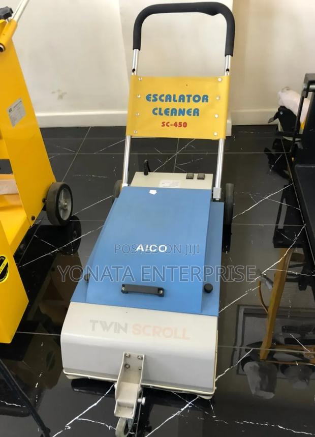Heavy Duty Escalator Cleaner - main view