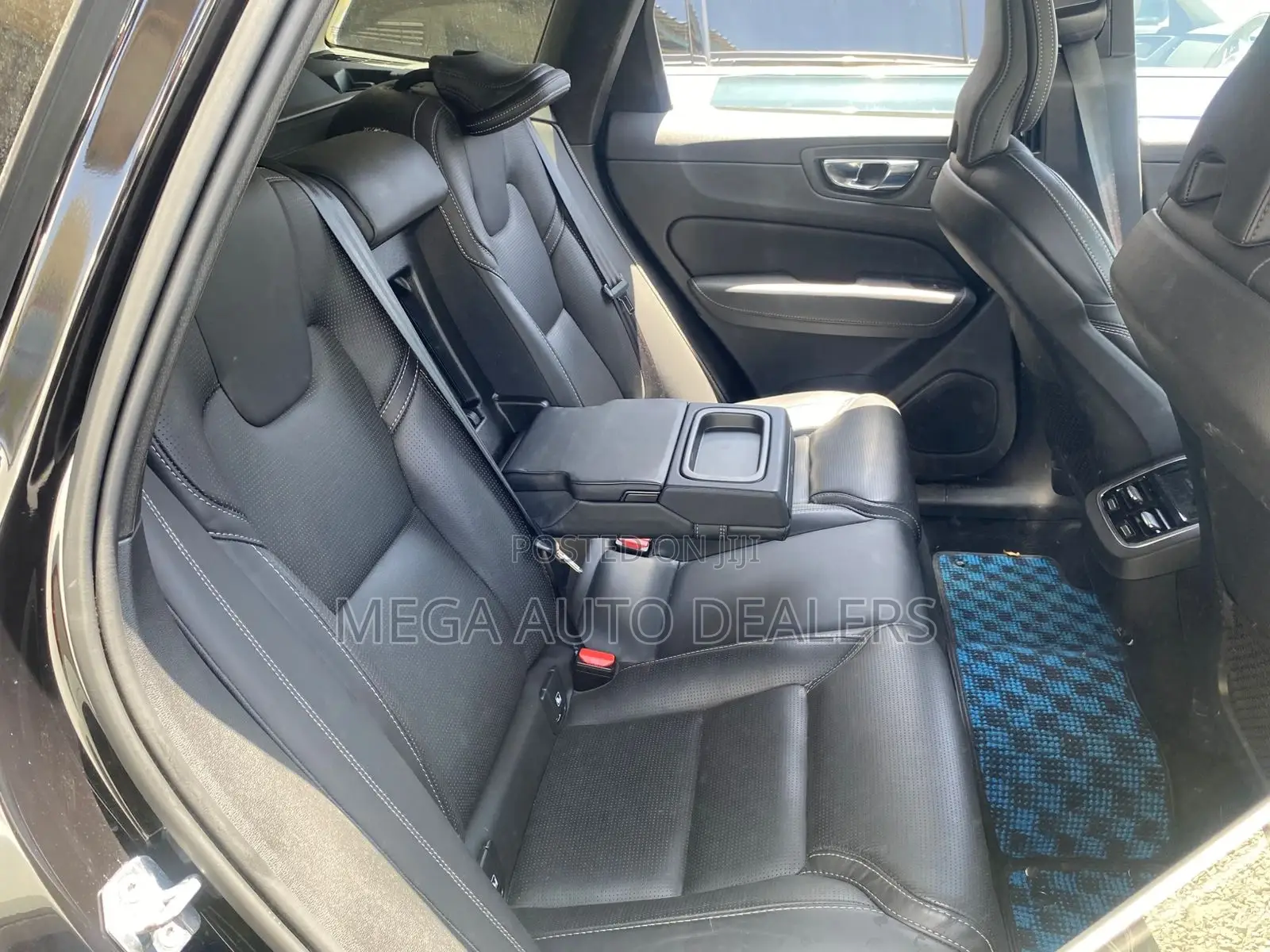 Volvo XC60 2019 Black