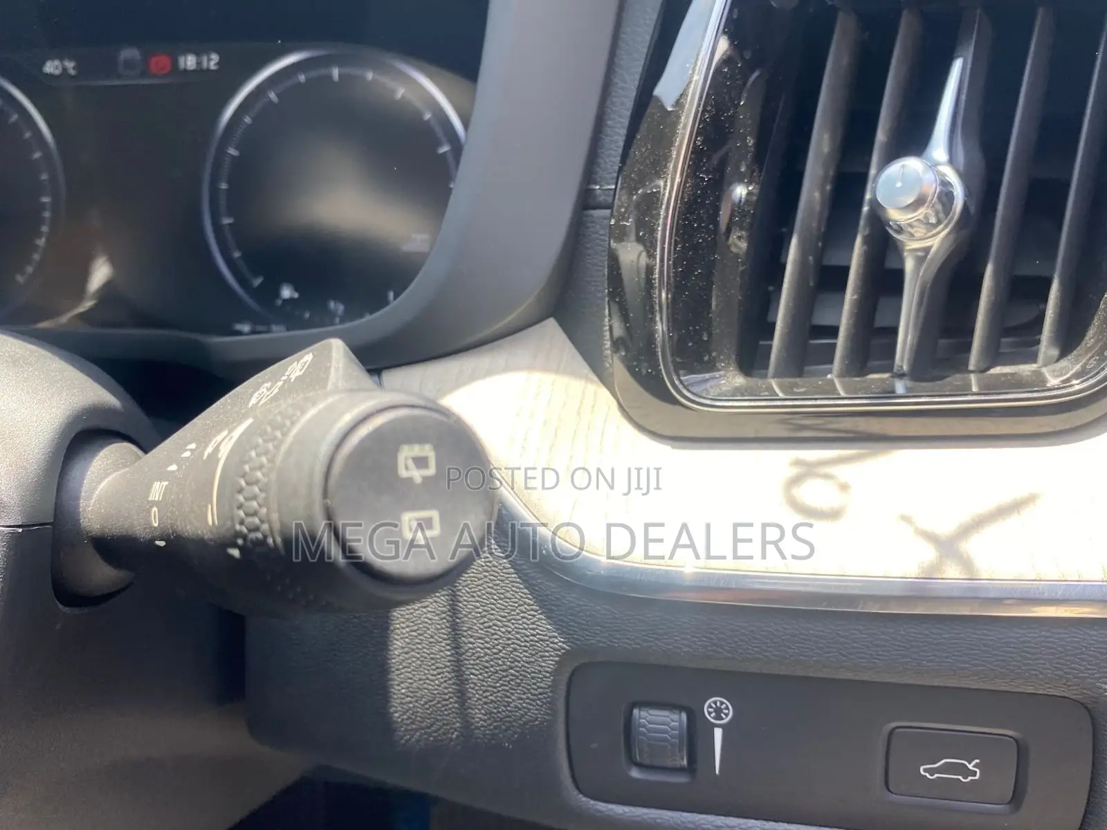 Volvo XC60 2019 Black