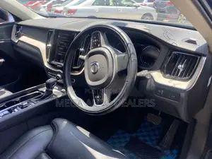 Volvo XC60 2019 Black