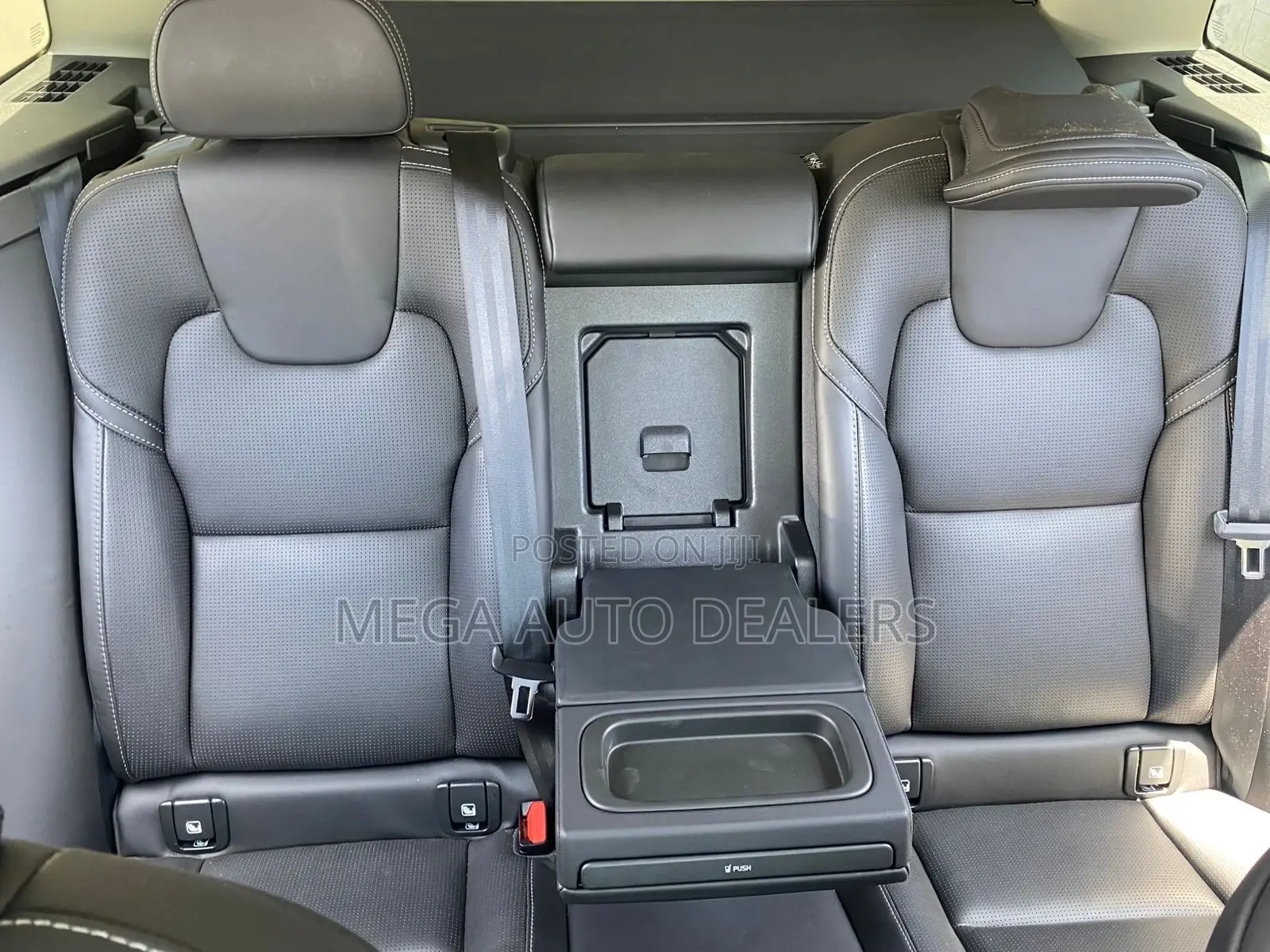 Volvo XC60 2019 Black