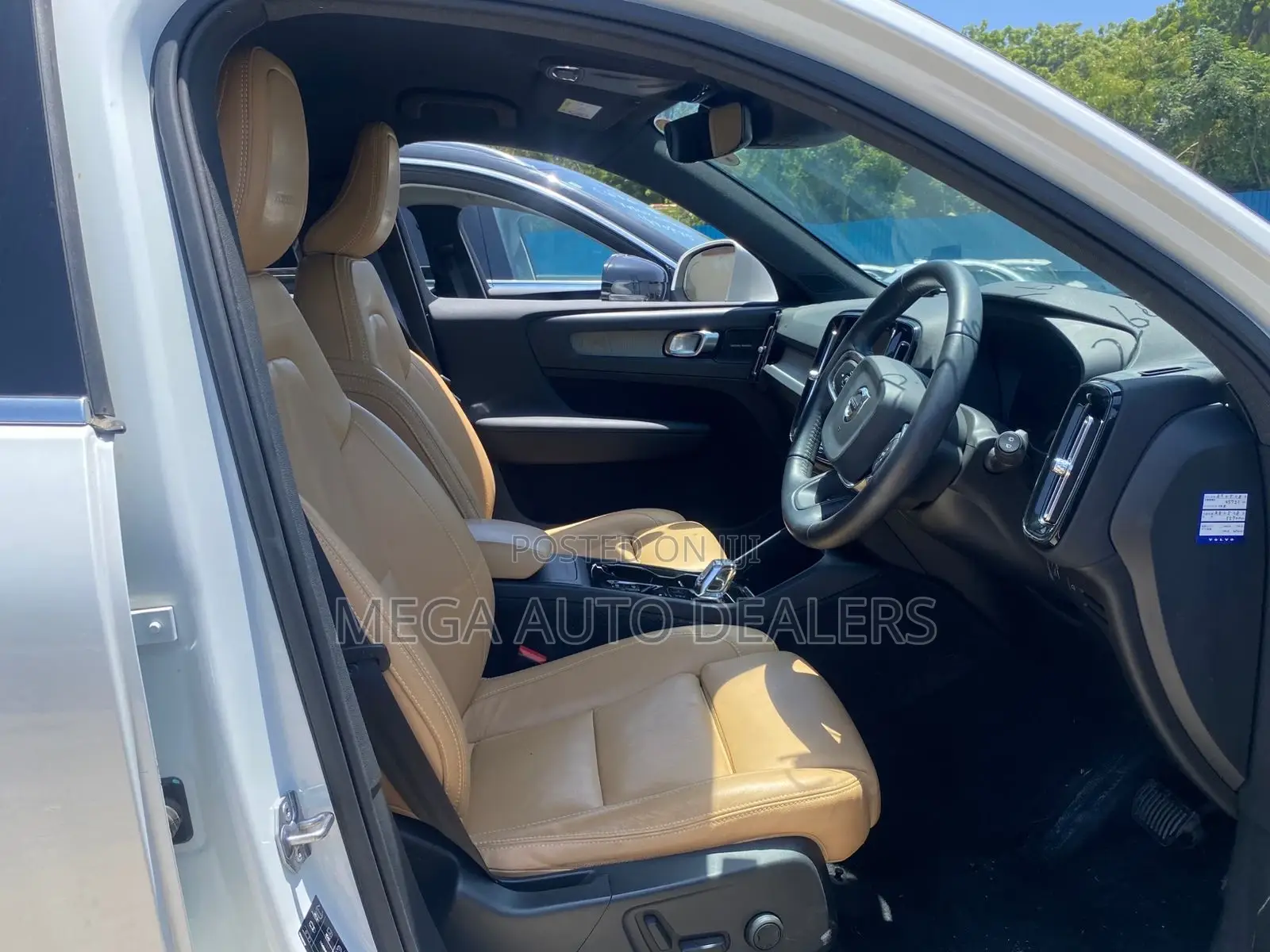 Volvo XC40 2019 White