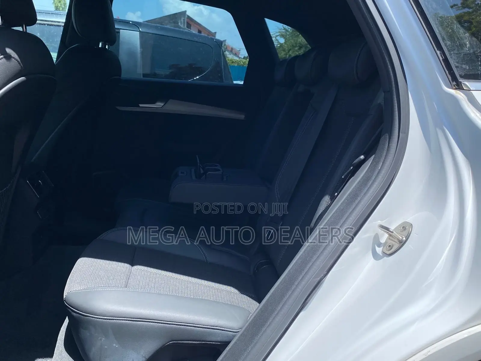 Audi Q5 2.0T Premium AWD quattro 2018 White