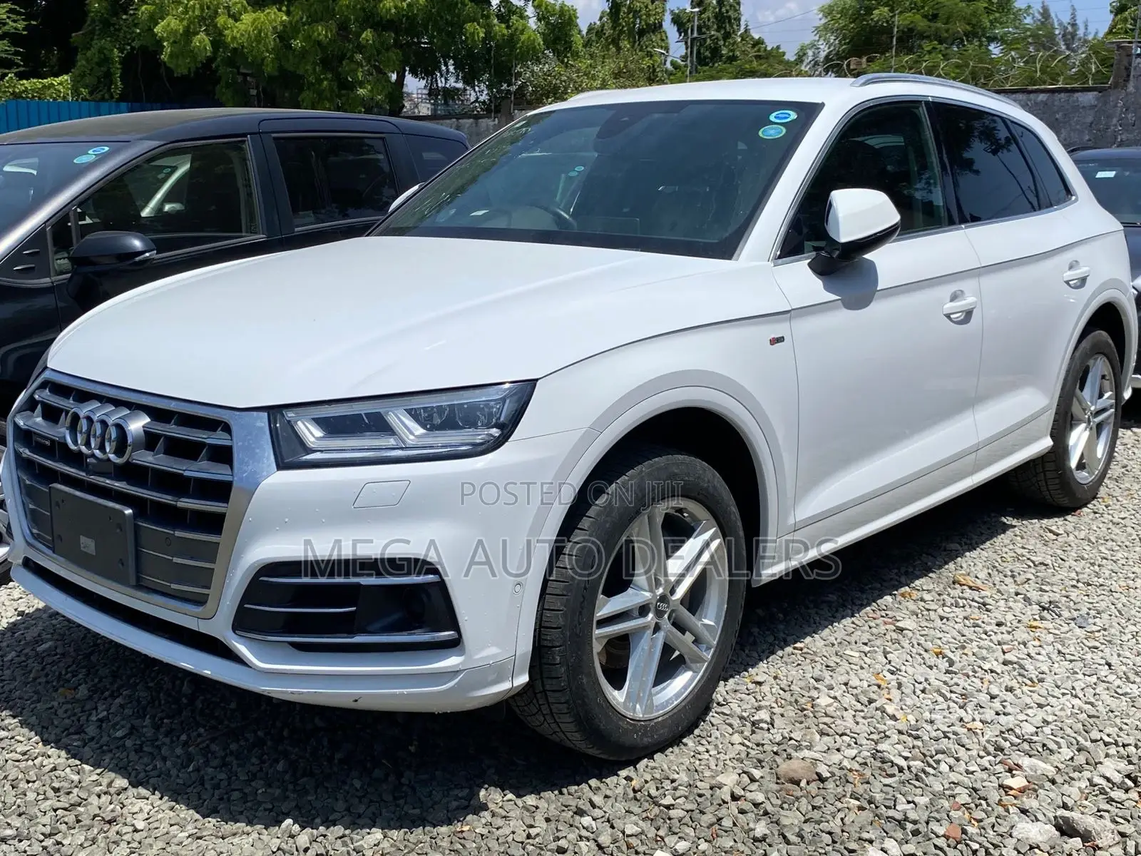Audi Q5 2.0T Premium AWD quattro 2018 White