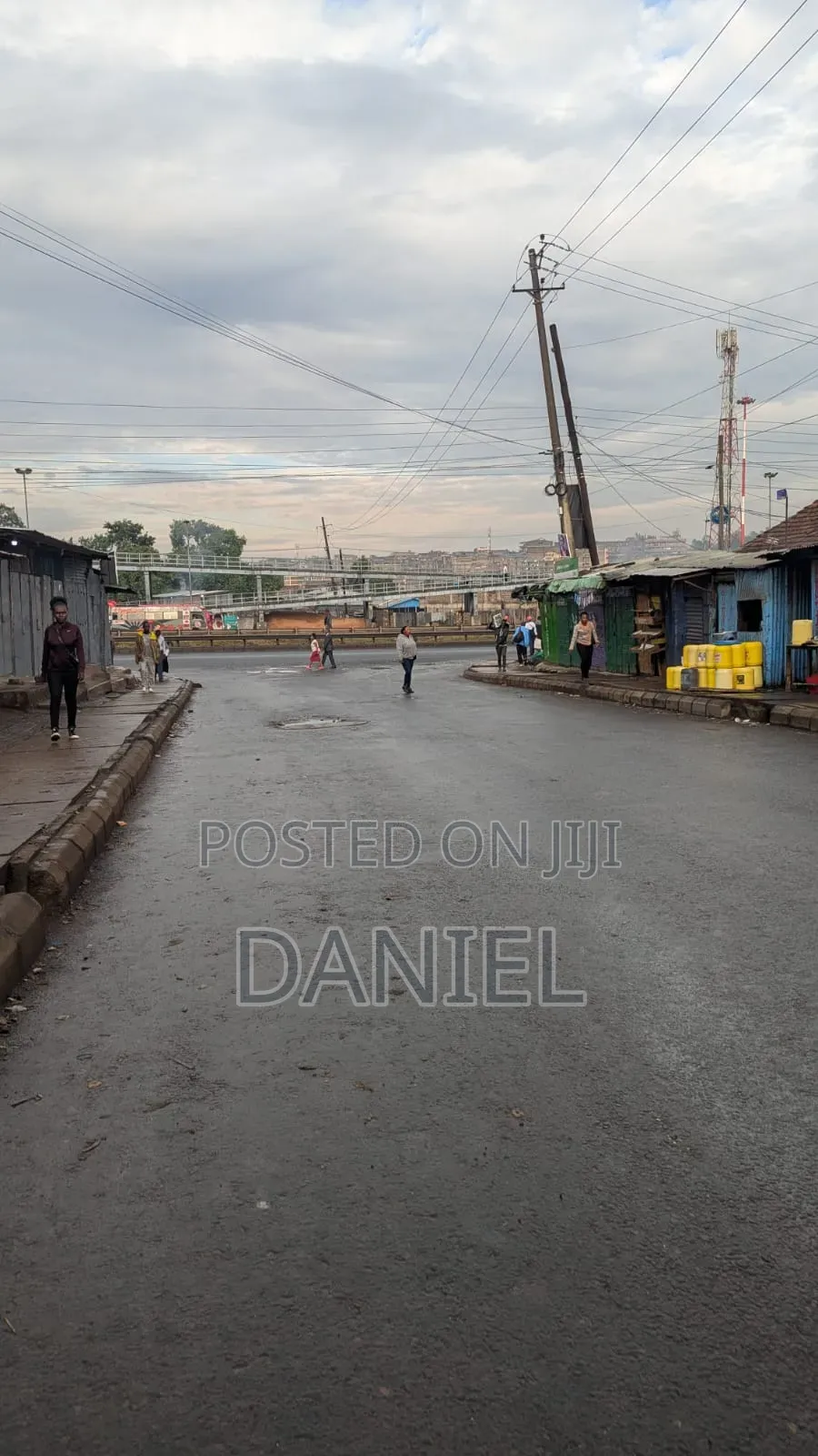 Commercial Property Off Outering Road for Sale