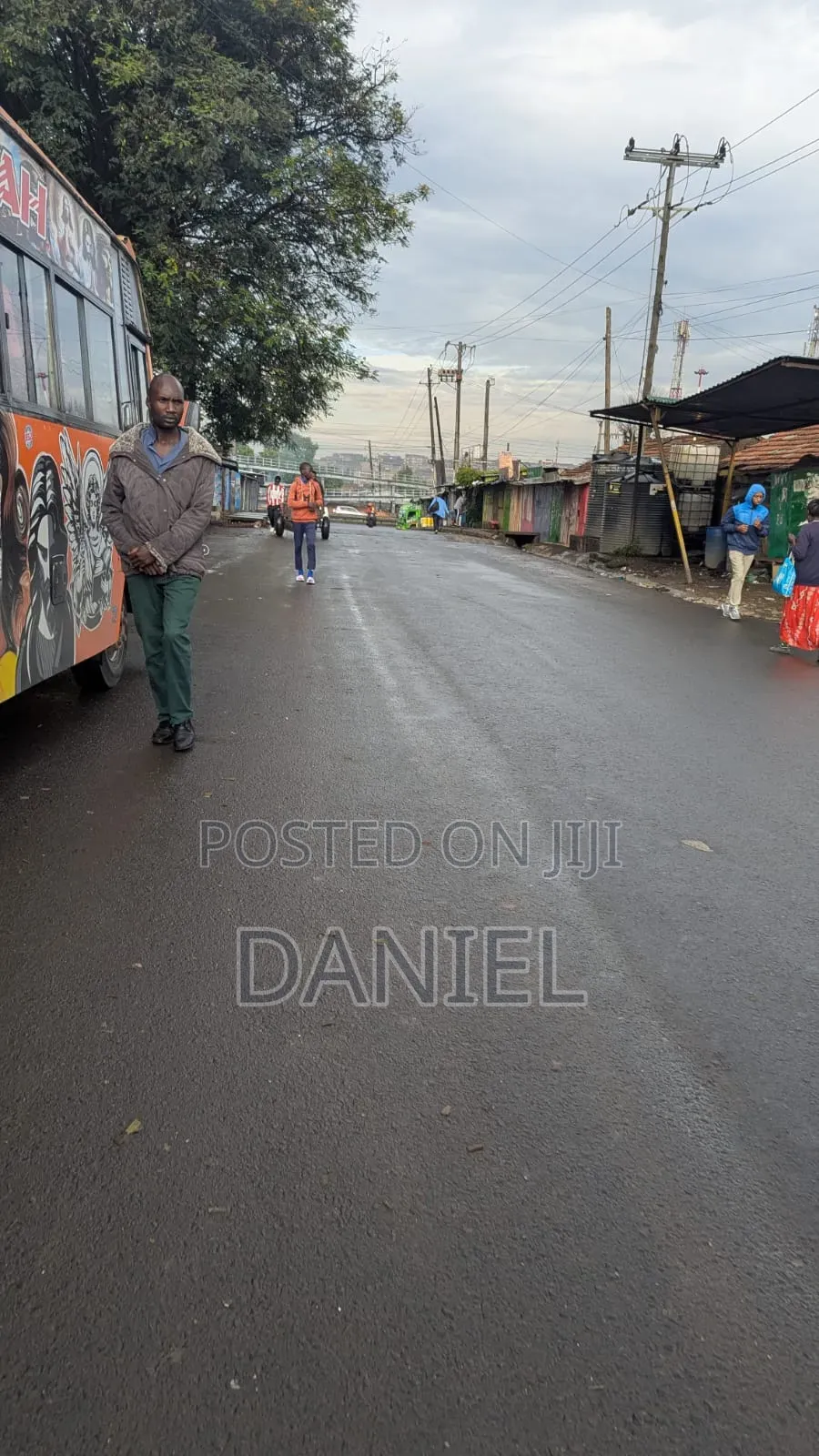 Commercial Property Off Outering Road for Sale