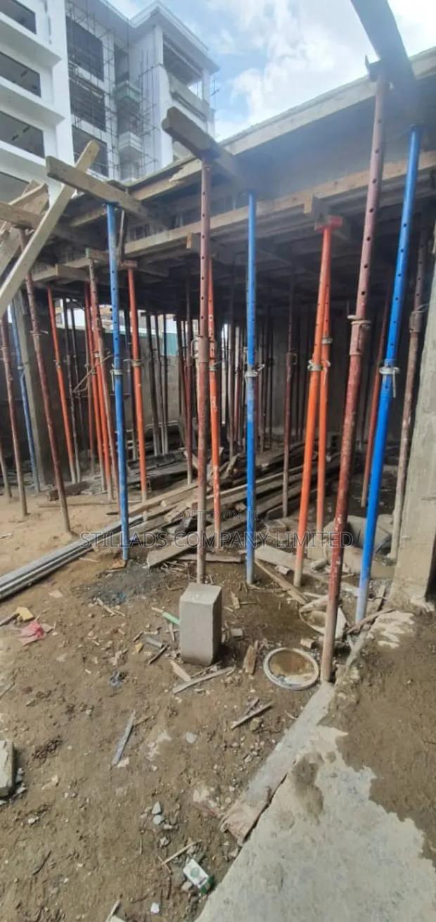 Prop Jacks