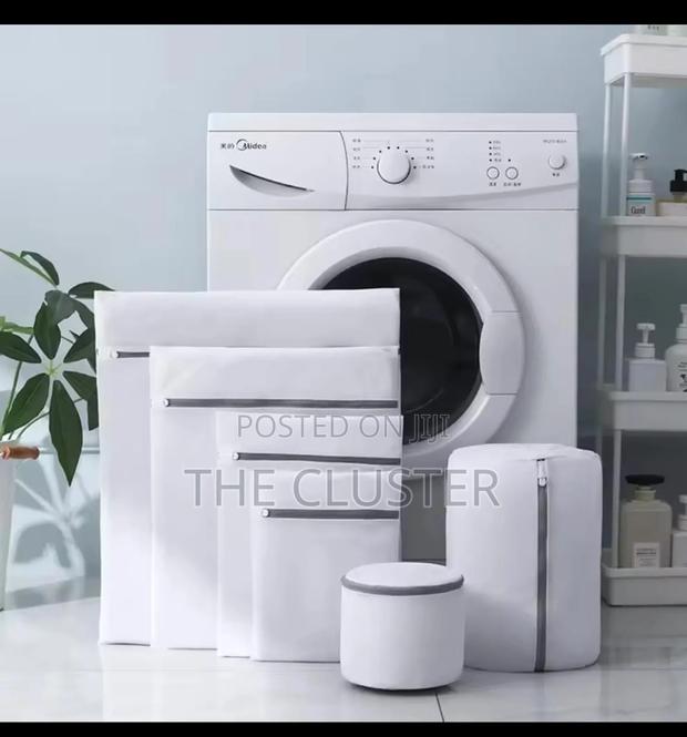 *6pcs Laundry Mesh Bags*