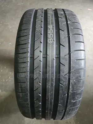 295 /40 R20 Dunlop (Japan)