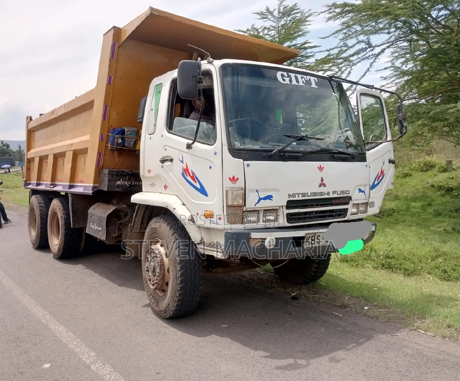 Mitsubishi Mahewa Tipper