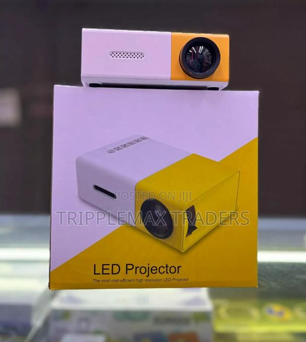 Yg300 Mini Led Projector Portable LCD Home Theater 1080p Supported
