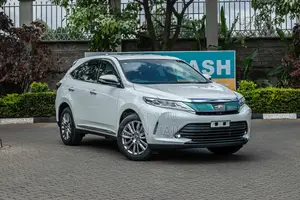 Toyota Harrier 2018 White