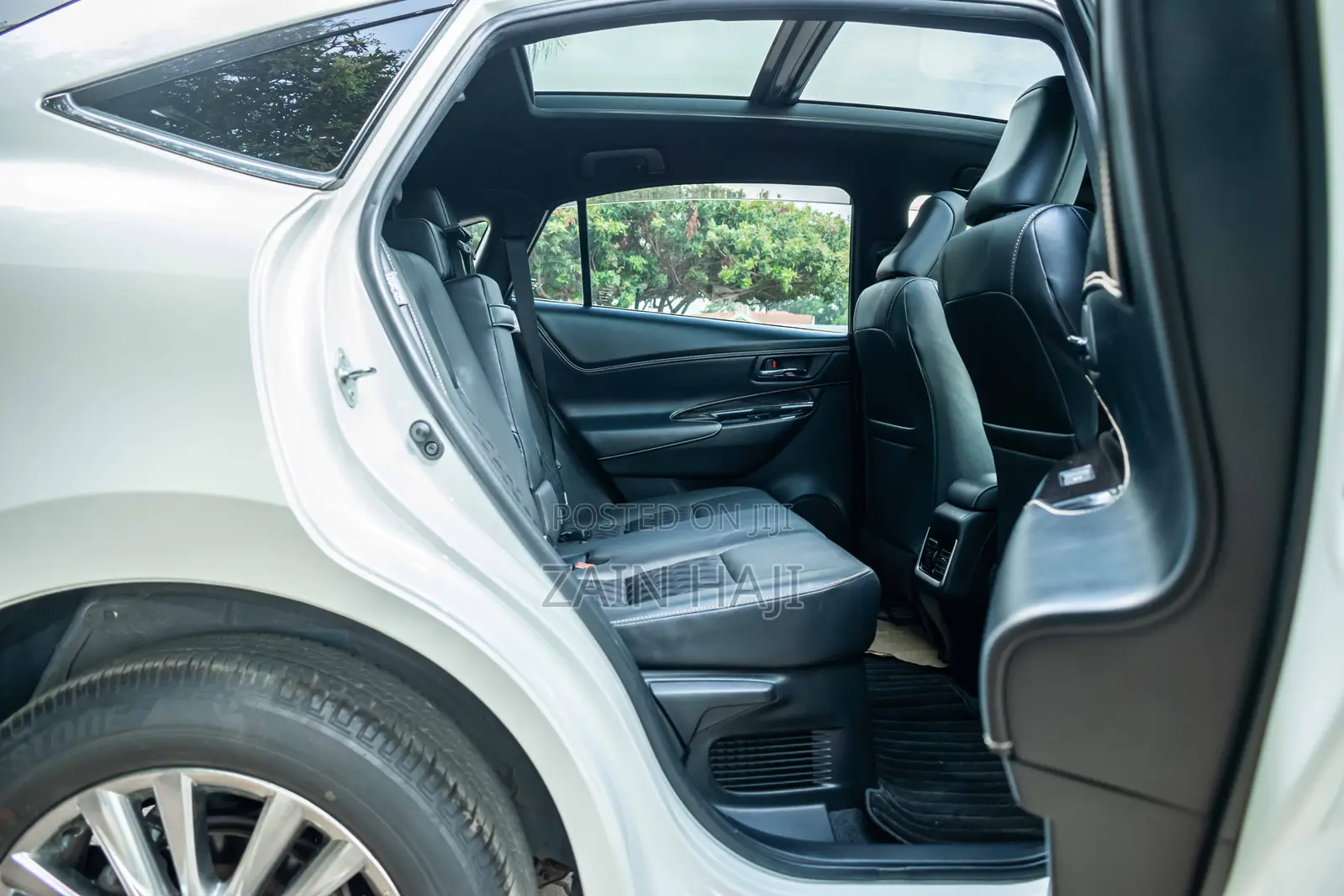 Toyota Harrier 2018 White