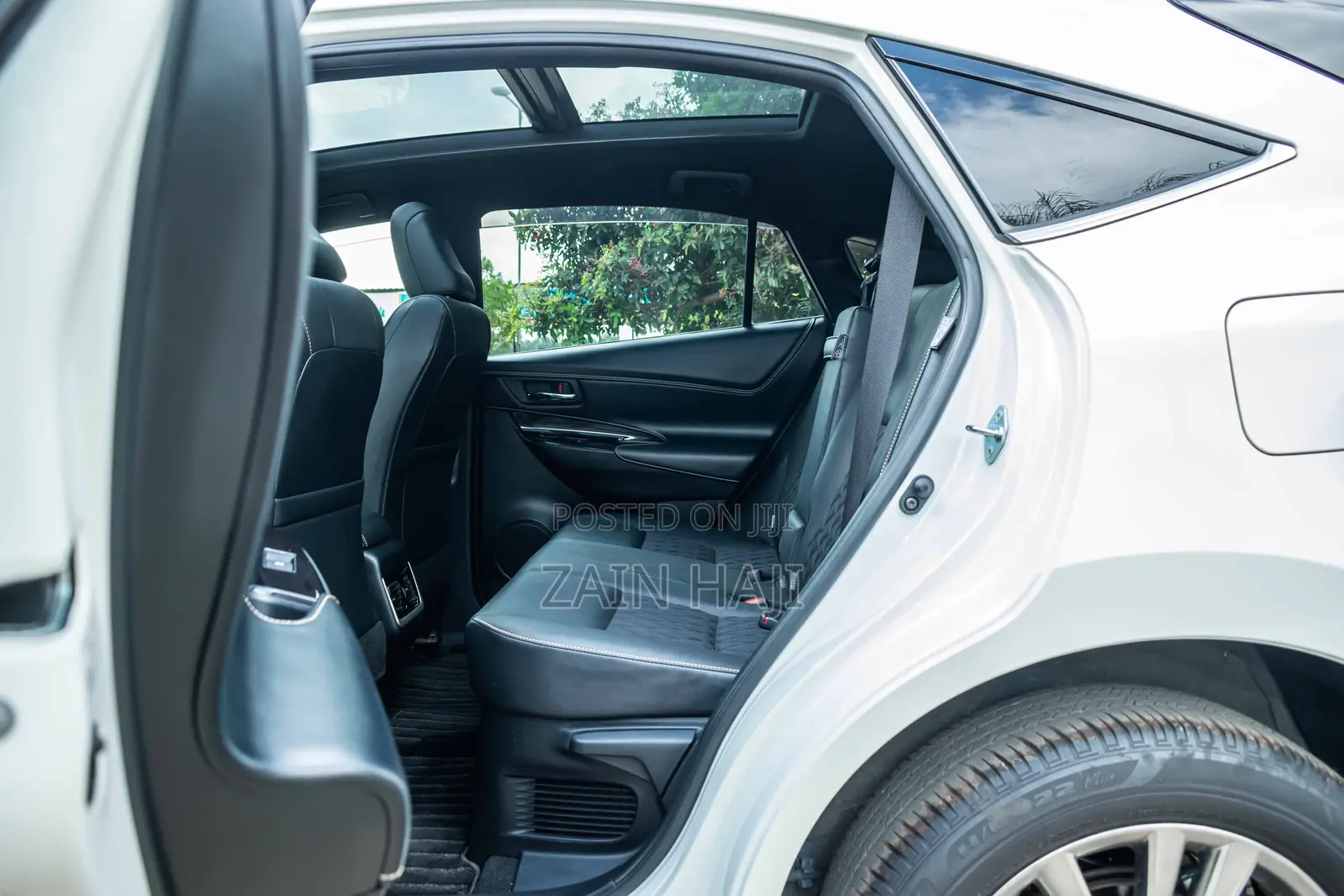 Toyota Harrier 2018 White