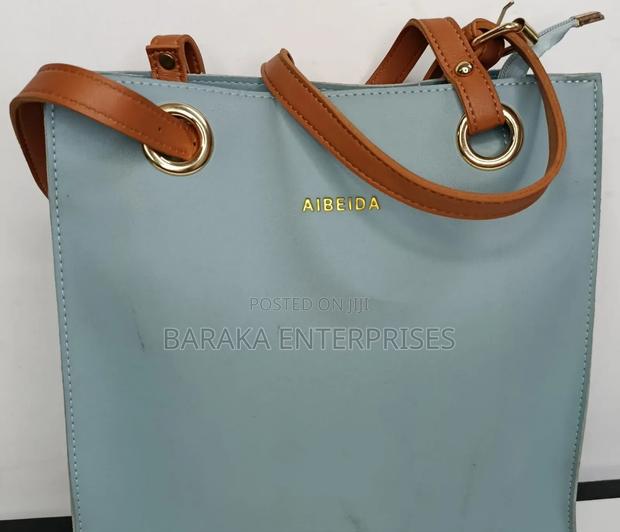 Albeida Leather Handbags - thumbnail 3